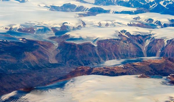 Su, Keren 아티스트의 Aerial view of Greenland작품입니다.